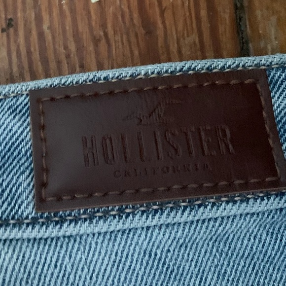 Hollister Jeans - Picture 4 of 4